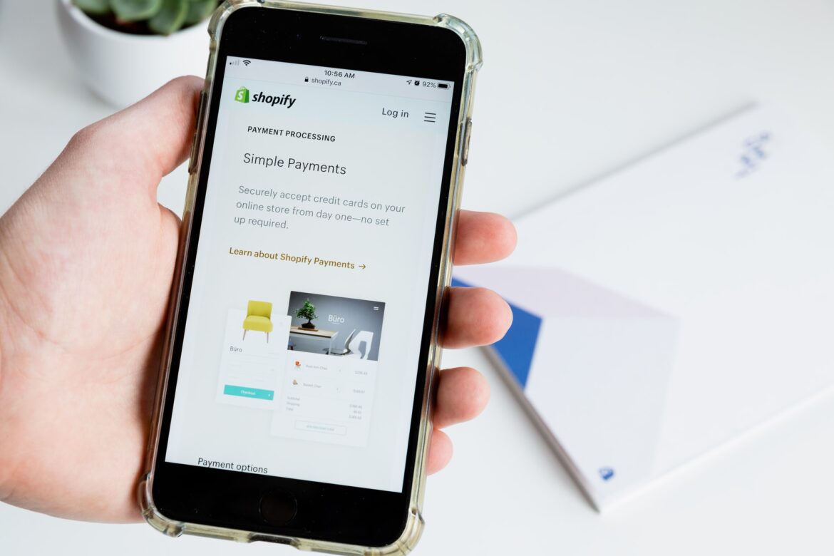 Hvordan Shopify blev “dagligdags”-butikken på nettet: Den ufortalte historie